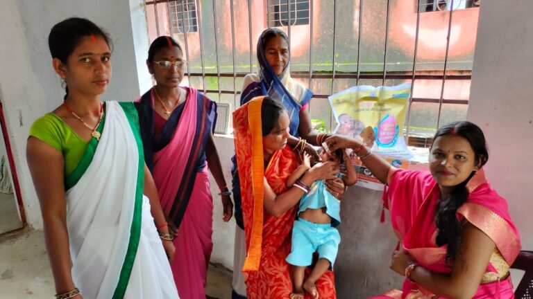 पेशम पंचायत में मुखिया रागिनी सिन्हा की मौजूदगी में चलाया गया प्लस पोलियो अभियान